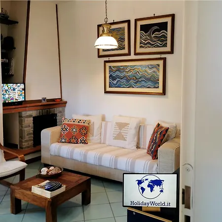 Meditheia By World Apartment Cannicchio